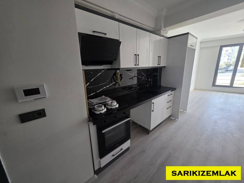 Edremit Kadıköy Mah`da1+1  Daire. - 11